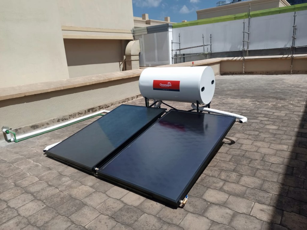 Solar Water Heater — Indirect 200 L