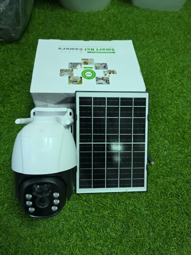V380 Pro Solar PTZ Camera